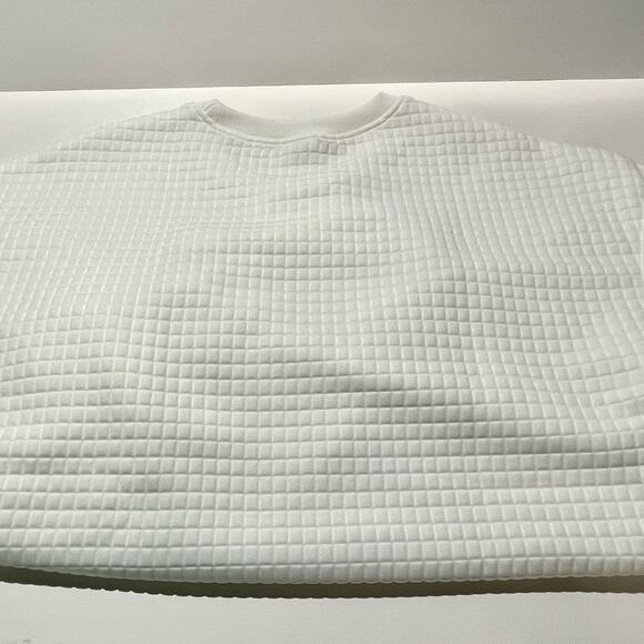 New Taylor Swift sweatshirt Revelation, Hard to find - Picture 11 of 11